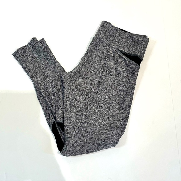 Pink, Victoria’s Secret yoga leggings - Picture 1 of 5
